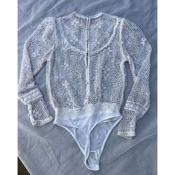 Free People Intimately 70s Style Crochet Bodysuit White Size S $128 - Picture 4 of 11
